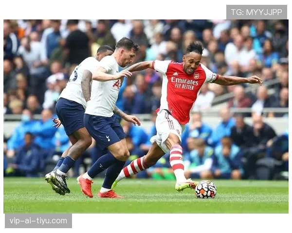 凯恩与奥巴梅扬的进球效率差异：终结方式与数据背后的效率机制