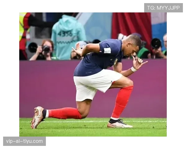 姆巴佩欧冠淘汰赛关键战的决定力从何而来？